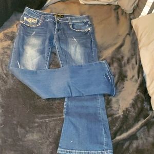 Way midrise stylish jeans